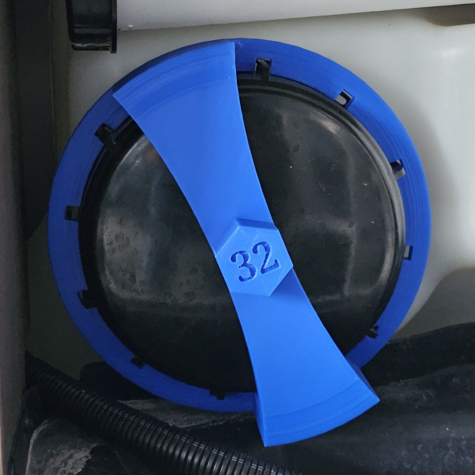 Öffnungshilfe Tankdeckel Chausson Challenger Wohnmobil IBC DN150